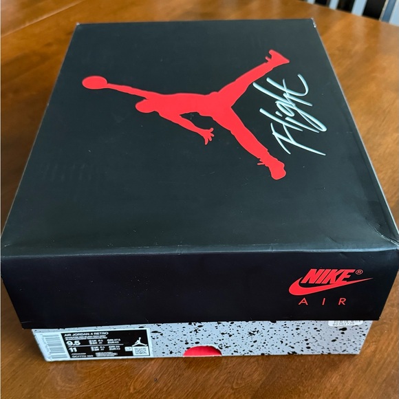 Air Jordan 4 Retro with BOX - Picture 10 of 13